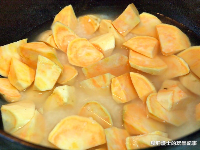 【荷蘭鍋】秋之美味。黃金美人栗香炊飯 - nurseilife.cc
