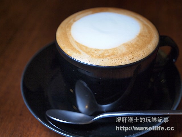 【台北美食】CAFE' showroom 民生社區以藝文為主的咖啡廳 - nurseilife.cc
