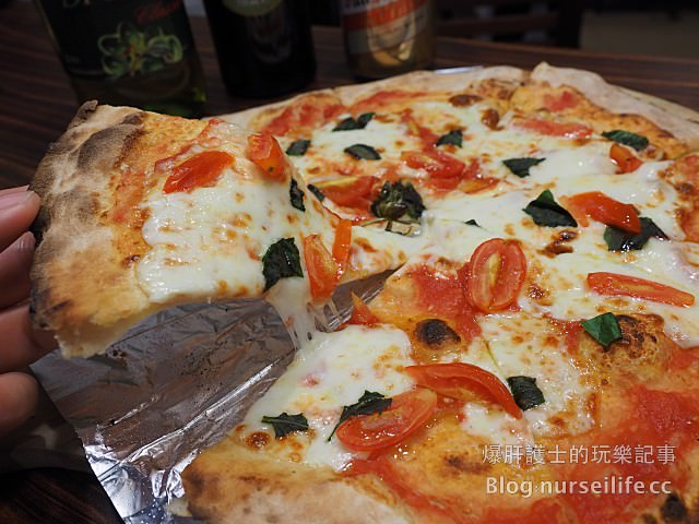 【台北美食】Papa Vito Pizzeria 饌義德天母披薩 天母第一好吃又便宜的披薩 沒吃過白來天母了！ - nurseilife.cc