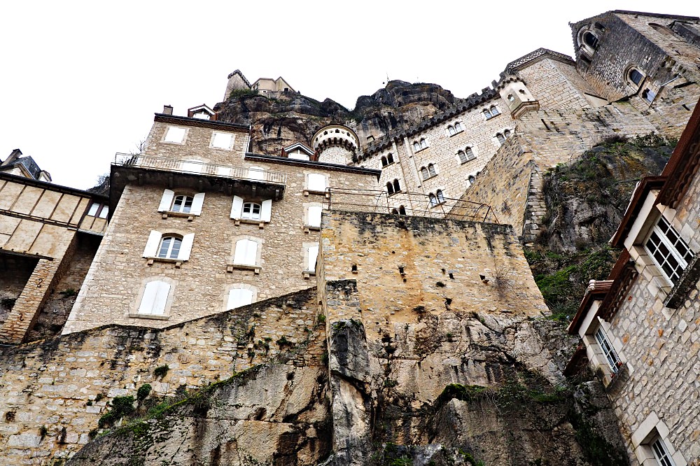 法國、洛特省｜羅卡馬杜爾 Rocamadour．中世紀的天空之城 - nurseilife.cc