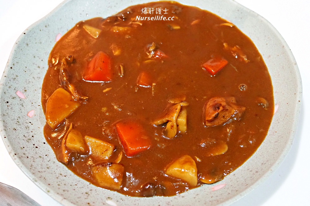 鑄鐵鍋料理：日式咖哩漢堡排 - nurseilife.cc