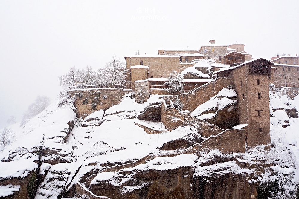 希臘｜邁泰奧拉 Meteora 崖上的修道院．世界遺產天空之城 - nurseilife.cc