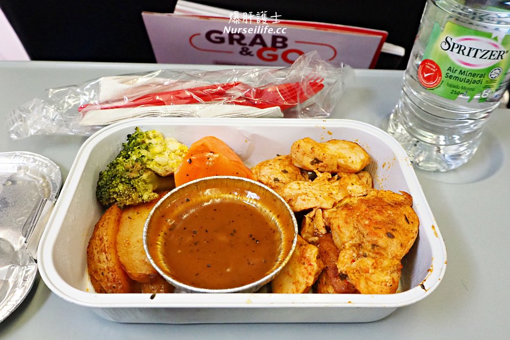 AirAsia 看起來詭異的紅漢堡(RED) 背後卻有個感人的故事 - nurseilife.cc