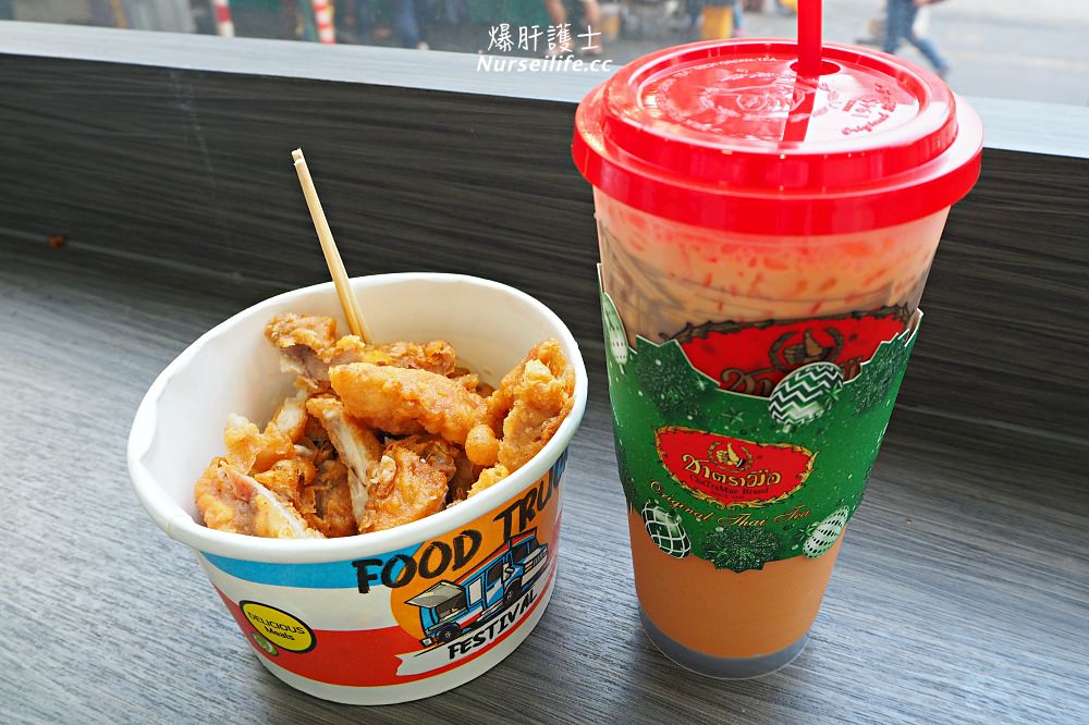 曼谷BTS Chit Lom 奇隆站必吃排隊早餐：炸雞、炭烤吐司、手標泰奶 - nurseilife.cc